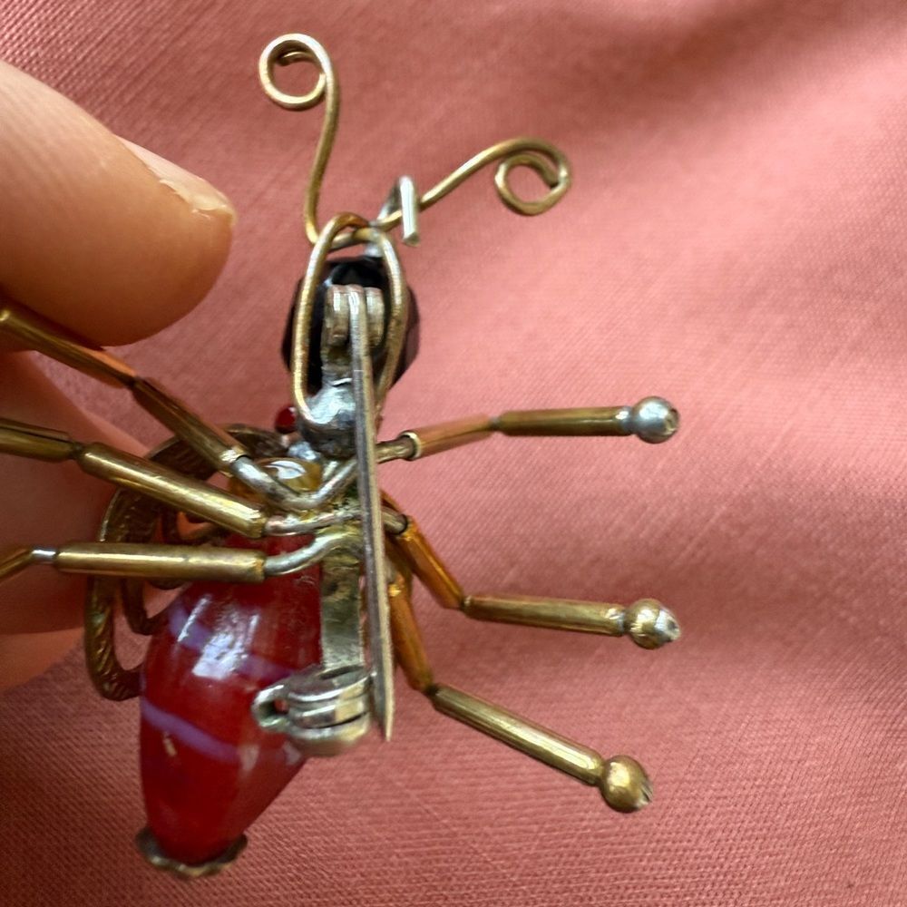 Antique 1920s Hand Crafted Folk Art Bug Brooch - Picture 5 of 6